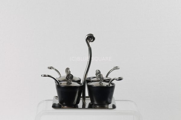 Four Conical condiment - SCSFCN0010