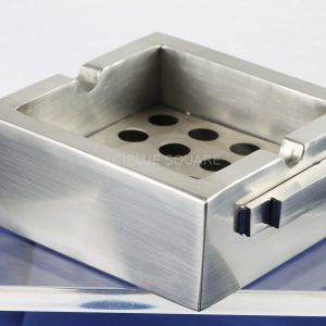 Square w handle Ash Tray - SATSQH0130